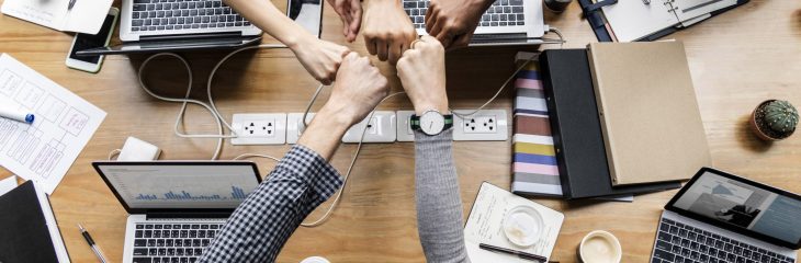 چگونه یک تیم موفق و کارآمد را دور هم جمع کنیم